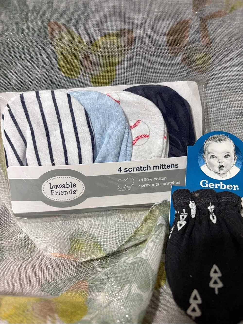 Luvable Friends Mittens Set - Black, White, Blue